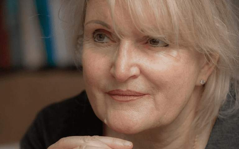 Dans Quel Ordre Lire les Livres de Marie-Bernadette Dupuy ? - Chronolivre